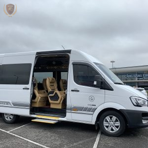 Phong Nha To Da Nang Limousine - Vietnam Limousine Transfers