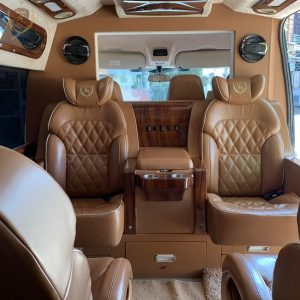 Phong Nha To Da Nang Limousine - Vietnam Limousine Transfers