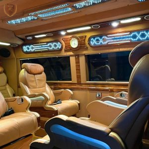 Phong Nha To Da Nang Limousine - Vietnam Limousine Transfers