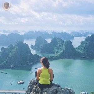 Bai Tho Mountain and Halong Bay - Vietnam Limousine