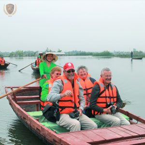 Quang Yen Town Halong Bay City Tour - Vietnam Limousine