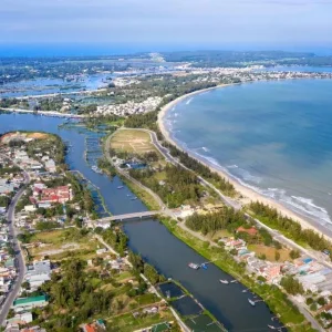 Da Nang To Quang Ngai Luxury Car - Vietnam Limousine