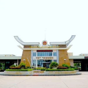 Ho Chi Minh To Moc Bai Border Luxury Car - Vietnam Limousine