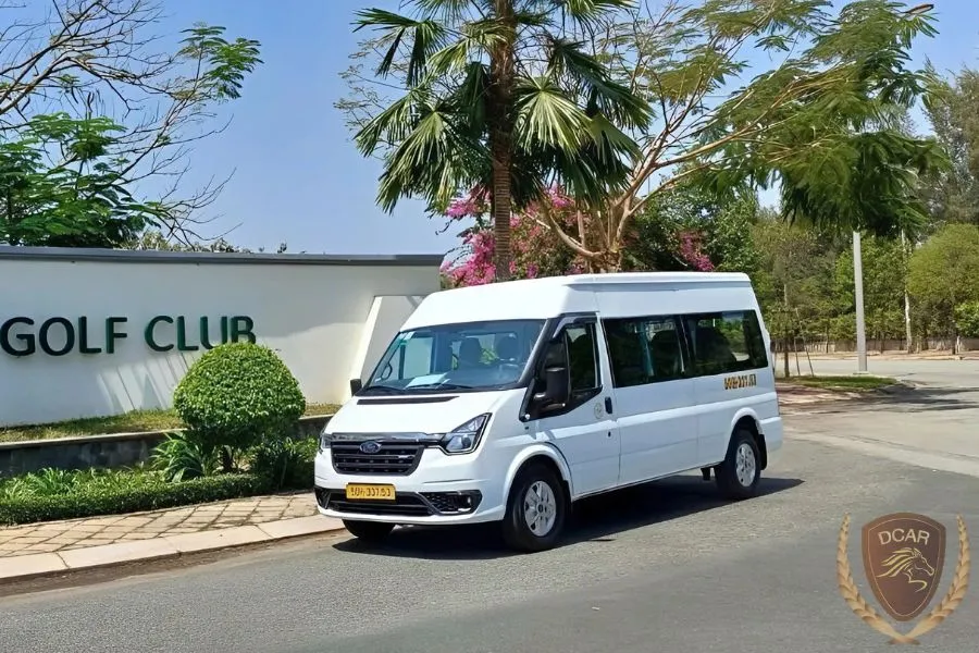 Ho Chi Minh To Moc Bai Border Luxury Car - Vietnam Limousine