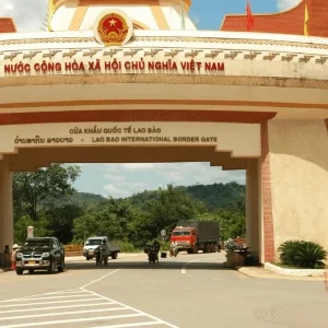 Hue To Lao Bao Border Luxury Car - Vietnam Limousine