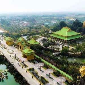 Ho Chi Minh To Binh Duong Luxury Car - Vietnam Limousine