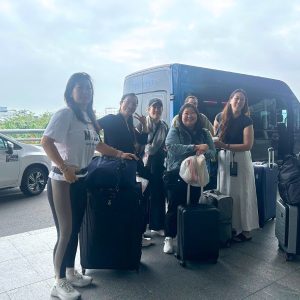 Saigon To Dong Nai Luxury Car - Vietnam Limousine