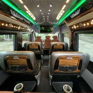 Hoi An To VinWonders Nam Hoi An Limousine - Vietnam Limousine