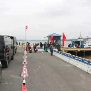 Ninh Binh To Cat Ba Island By Luxury Car - Vietnam Limousine