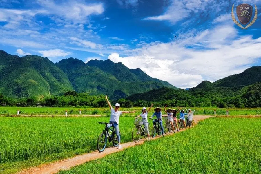 Ninh Binh To Mai Chau By Limousine Service - Vietnam Limousine