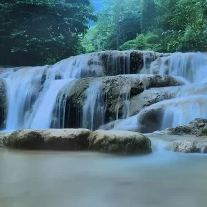 Transfer From Ninh Binh To Pu Luong By Limousine - Vietnam Limousine