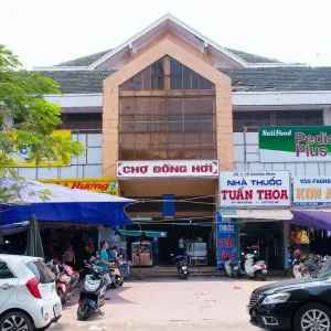 Travelling From Ninh Binh To Dong Hoi By Limousine - Vietnam Limousine